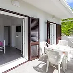 Apartament Luka Pag Town
