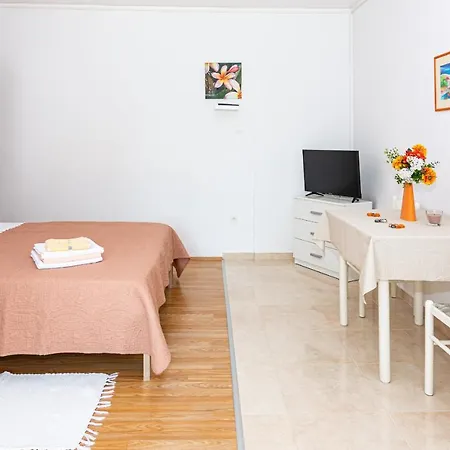 Luka Apartmán