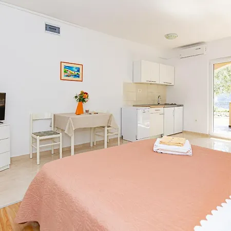 Luka Apartmán *